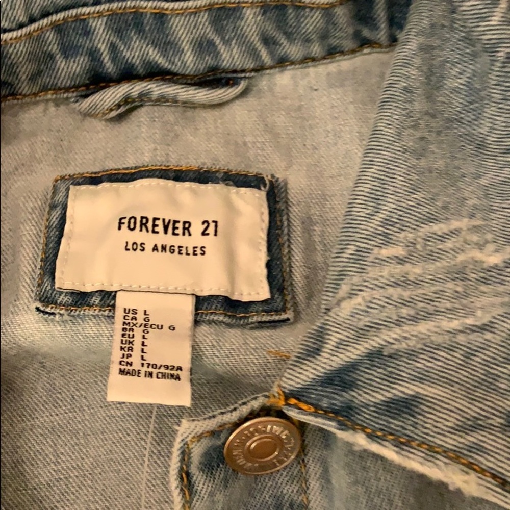 Jean jacket - Picture 3 of 4